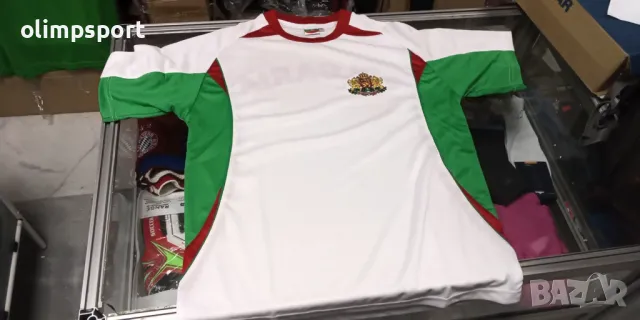 тениска България нова спортно трико герб бродерия
