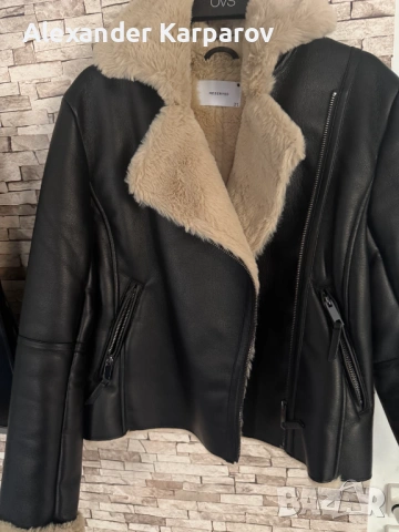 Reserved дамско biker яке с пух - отлично състояние, снимка 2 - Якета - 53638579