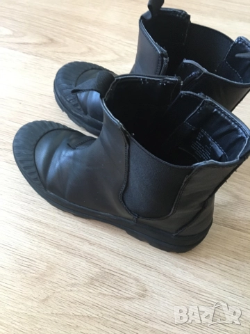 Детски ботуши H&M, снимка 3 - Детски боти и ботуши - 52730948