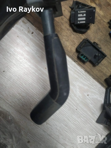 Лостче за чистачки за Renault Clio I , Renault 19, снимка 4 - Части - 53144947