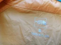 Продавам три чисто нови тънки леки ветровки /якета The North Face, снимка 7