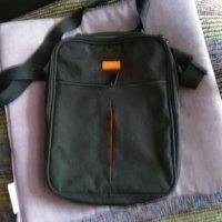 Тръст маркова чанта от промазан плт за през рамо нова 30х23х5см, снимка 1 - Чанти - 39814232
