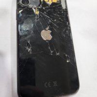 Apple iPhone 11 128GB с пукнат гръб, снимка 7 - Apple iPhone - 40541877