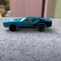 Hotwheels Mustang, снимка 1 - Колекции - 42375568