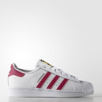 Дамски маратонки Adidas Superstar, снимка 1 - Маратонки - 44695187