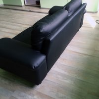 Прекрасен кожен диван, снимка 5 - Дивани и мека мебел - 41083279