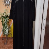 Черна официална рокля Размер М с кожена декорация на платката от „Колекция „Лукс“ на фирма SAFA. , снимка 1 - Рокли - 40523163