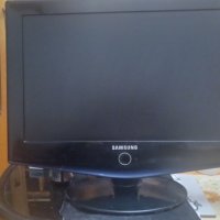 Телевизор Samsung 19", снимка 1 - Телевизори - 35974487