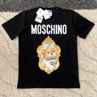 Оригинална мъжка тениска Moschino , снимка 1 - Тениски - 44594572