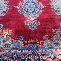 Ръчно тъкан вълнен персийски килим.Произход Иран.Антика за ценители., снимка 2 - Килими - 44821829