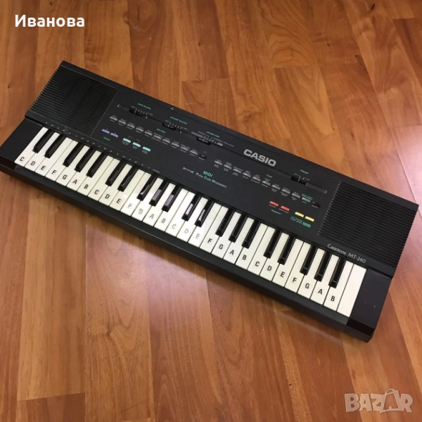 Синтезатор Casio, снимка 1