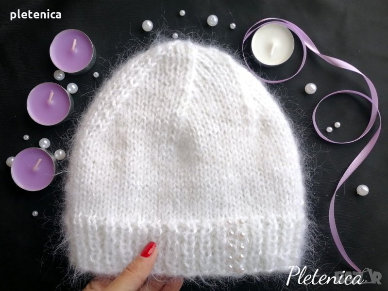 Красива Шапка в Бяло ръчна изработка, снимка 1