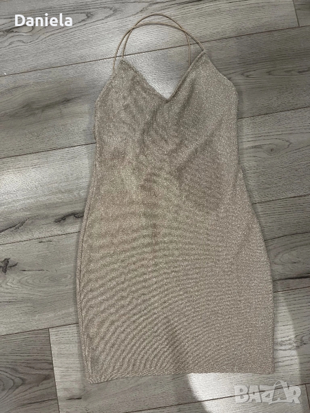 Рокля с гол гръб, снимка 1