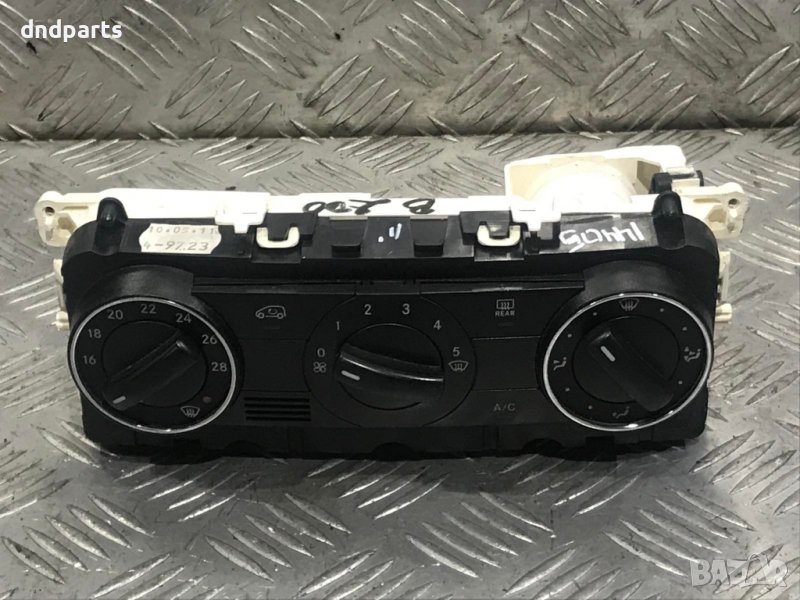 Панел климатик Mercedes B200,W245,205,2011г., снимка 1