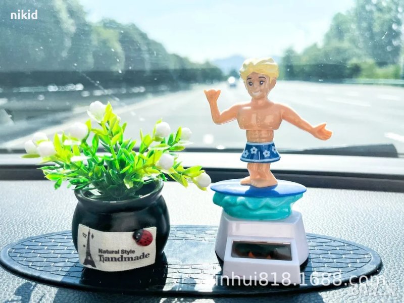 Сърфист момче Соларна танцуваща играчка фигурка украса торта сувенир кола, снимка 1