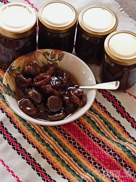 Домашно сладко от малки, български смокини с много плод, снимка 1