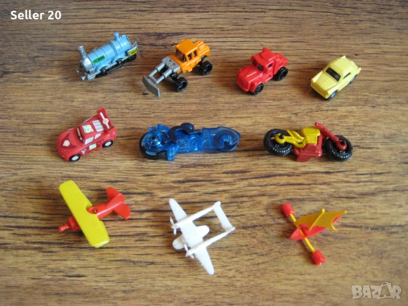 Играчки от шоколадови яйца Киндер Kinder, снимка 1