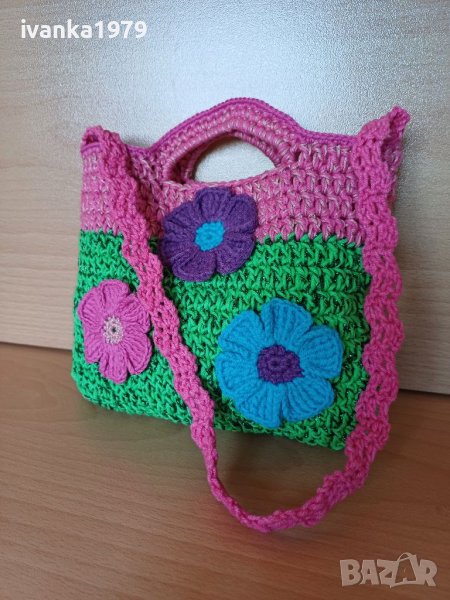 Плетена цветна чантичка, снимка 1