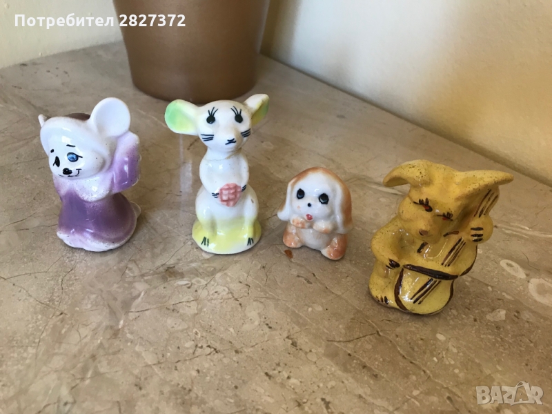 Продавам различни порцеланови и дървени фигурки ., снимка 1