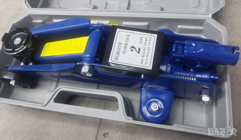 Хидравличен крик 2 тона  в куфар, снимка 1
