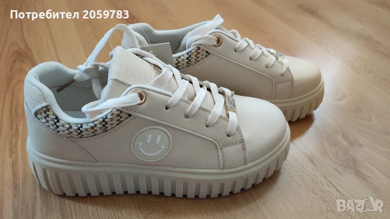 Бежови дамски спортни кецове от еко кожа с връзки , снимка 1