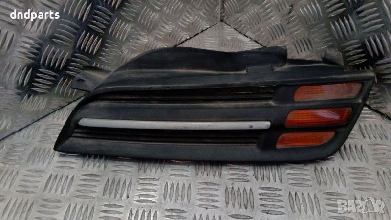Лява решетка предна броня Nissan Micra 1.2i 2004г., снимка 1