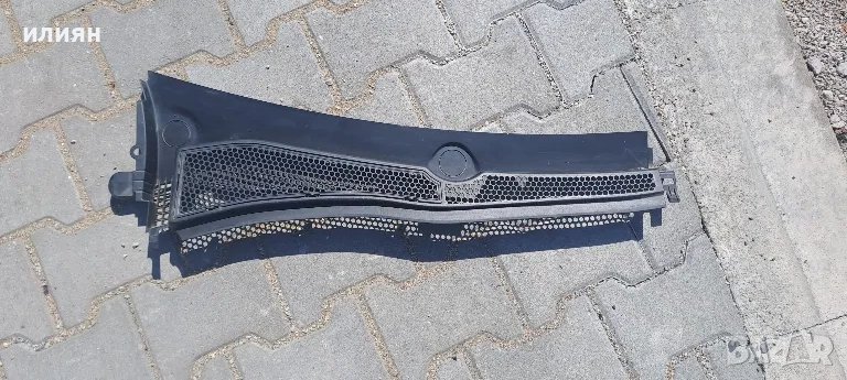 дясна кора под чистачки за Peugeot 2008 2014 2015 2016 2017 2018 2019 9673303080, снимка 1