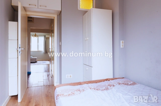 Преустроен тристаен апартамент на бул. Прага, Център, снимка 5 - Апартаменти - 53367830