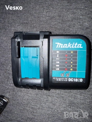 Makita зарядно  18v