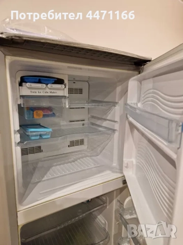 Хладилник SHARP