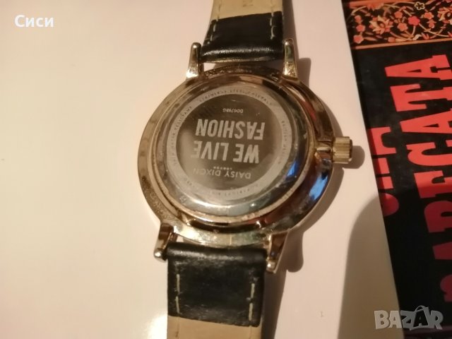 Дамски часовник, снимка 9 - Луксозни - 42294063