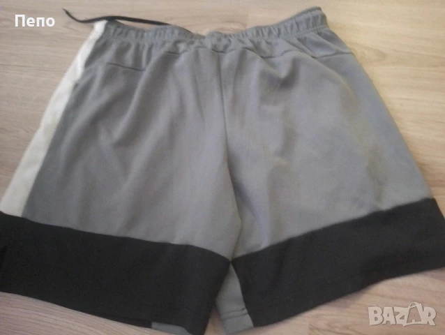 Гащи Nike, снимка 3 - Къси панталони - 50847479