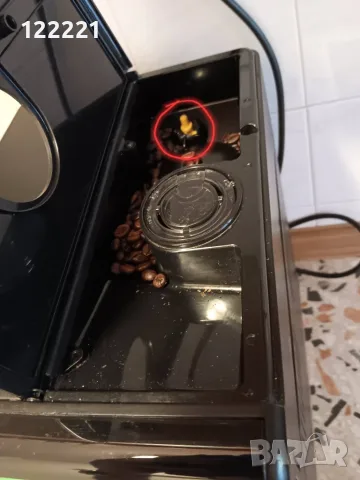 PHILIPS HD 8831, 1850 W, снимка 4 - Кафемашини - 55945423
