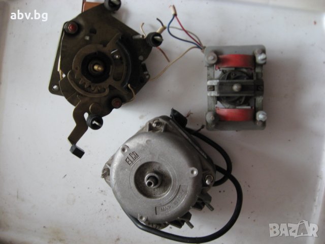 електронни части