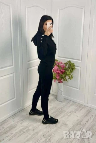 дамски екипи 