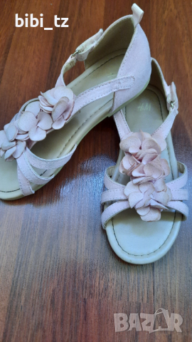 Сандали H&M , снимка 1 - Детски сандали и чехли - 36273851