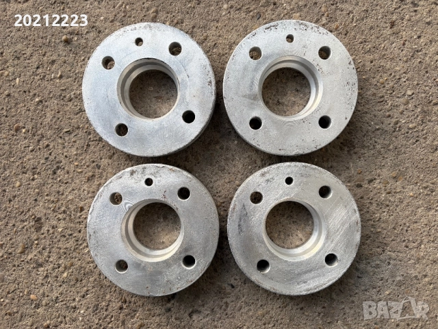 4 броя алуминиеви фланци за Renault, снимка 3 - Аксесоари и консумативи - 52774669