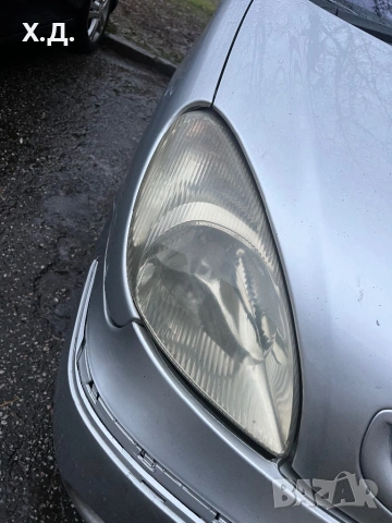 Десен фар Ситроен Ксара Пикасо 2003г