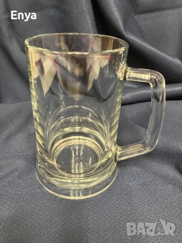 Стъклена халба за бира с дръжка - 0,5 L