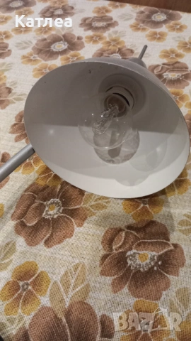 Нощна лампа , снимка 4 - Настолни лампи - 53621124