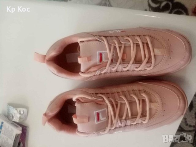 Дамски маратонки Fila розово или червено, снимка 2 - Дамски ежедневни обувки - 41308913