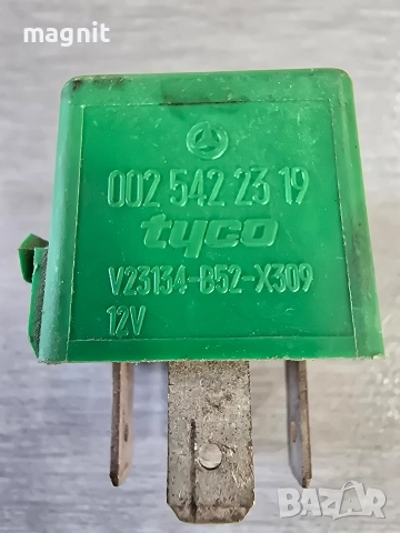 0025422319 Реле Mercedes 