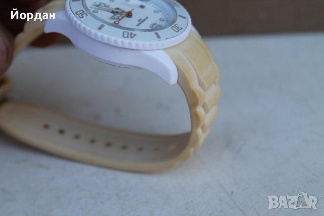 Часовник ''Ice'' кварц, снимка 3 - Други - 42166247