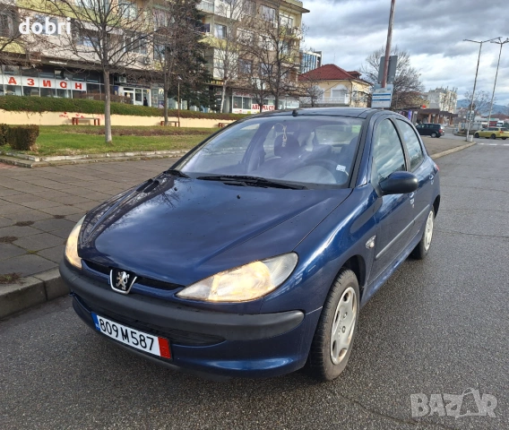 Пежо 206 1.4HDI дизел 75кс клима, снимка 4 - Автомобили и джипове - 52219700
