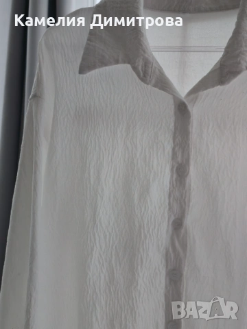 Ефектна бяла ризка с дълъг ръкав и голямо око на гърба, снимка 4 - Ризи - 53285492