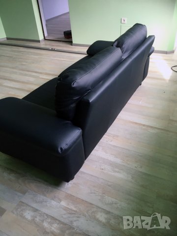 Прекрасен кожен диван, снимка 5 - Дивани и мека мебел - 41083279