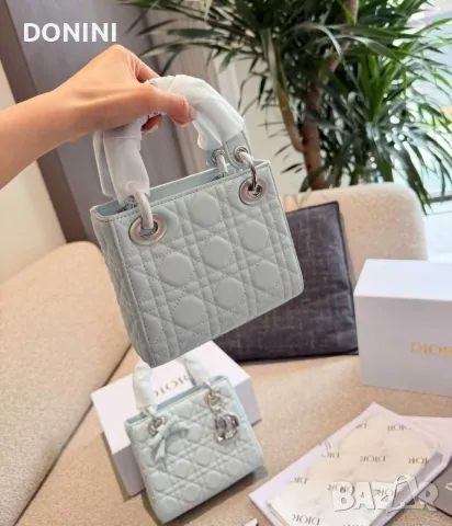 Christian Dior Дамска чанта, кожа, снимка 6 - Чанти - 56347373