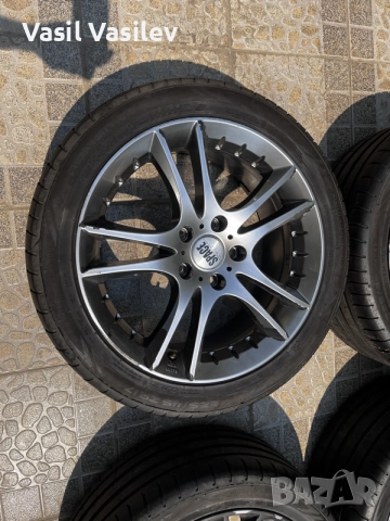Джати 17 цола 5х112 със гуми nokian 225/45/17 dot22, снимка 2 - Гуми и джанти - 55769606