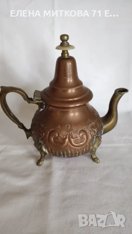 Старинен гравиран чайник от мед и бронз, снимка 1