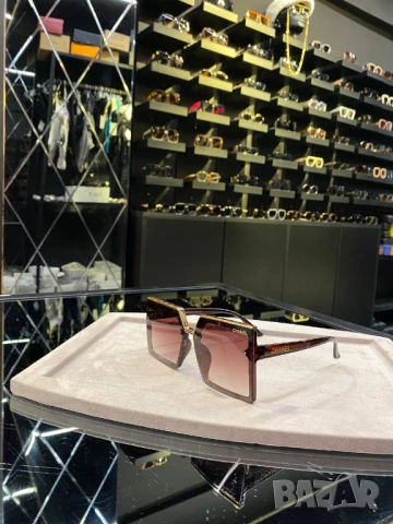 очила с черен обикновен калъф и кутия chanel, снимка 17 - Слънчеви и диоптрични очила - 51420405